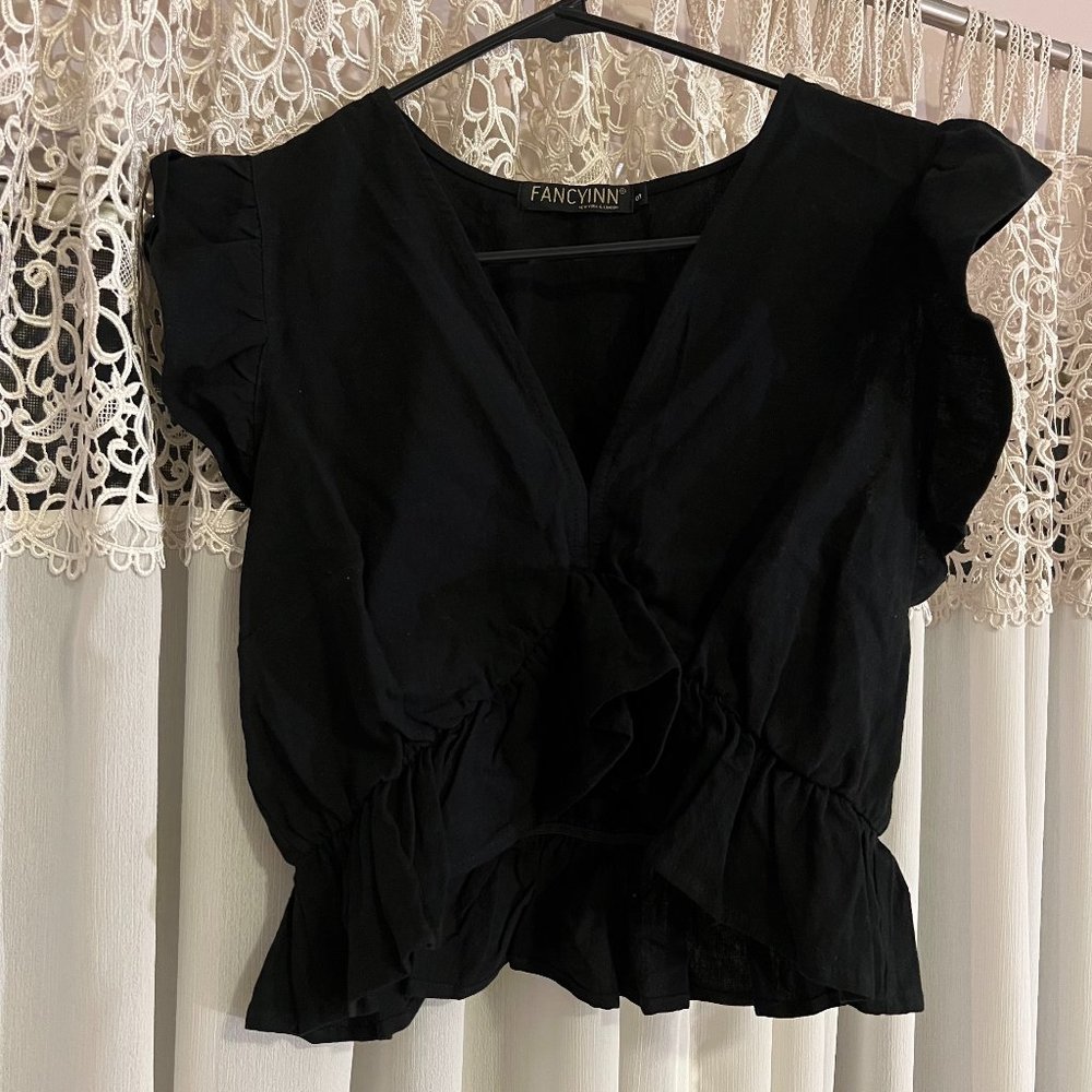 LIKE NEW: Black Cotton Crop Top